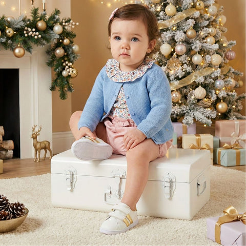 Zapatos Bebé Barefoot Lara – Blanco y Dorado (Velcro)